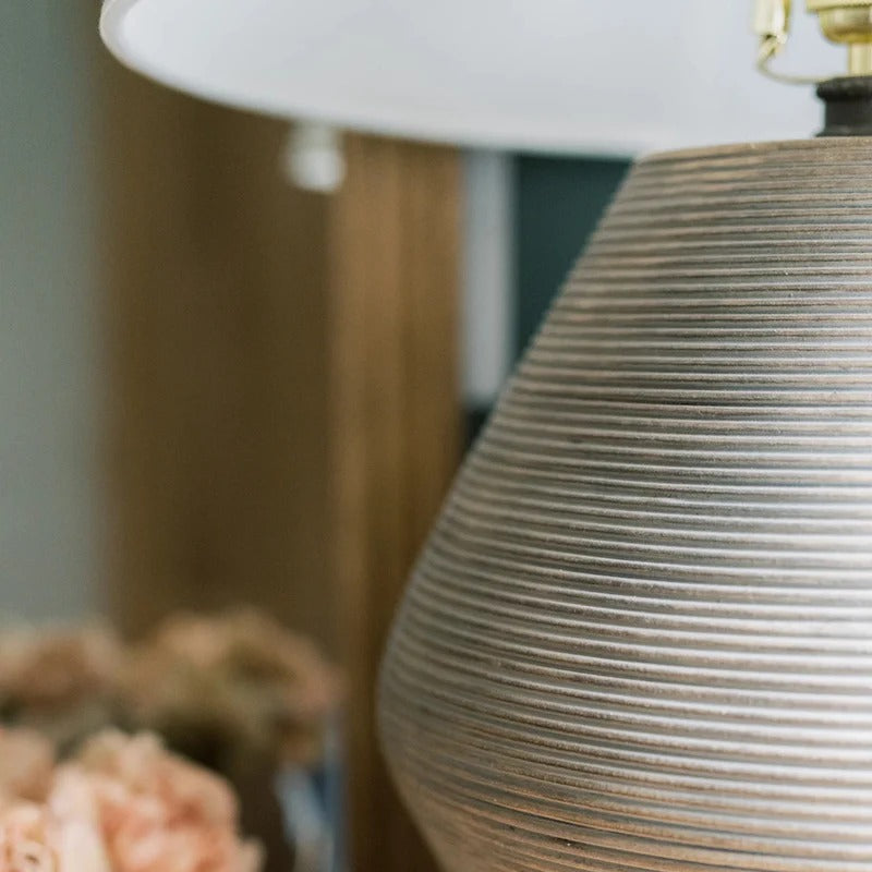 American Style Ambient Table Lamp For The Study