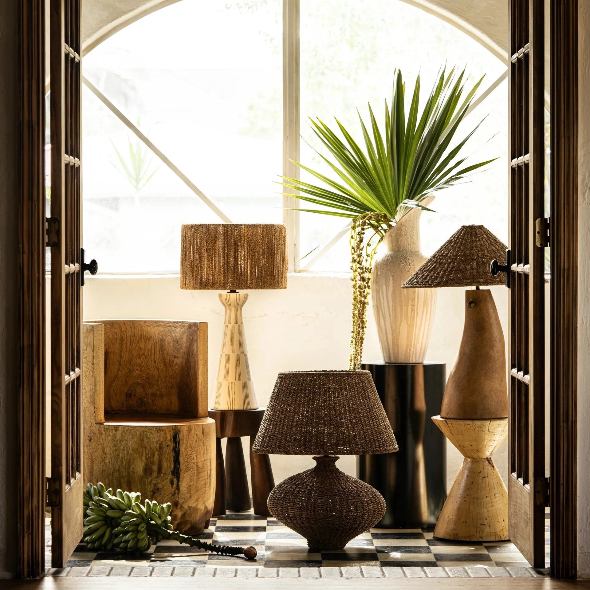 Cut Out Decorative Table Lamp